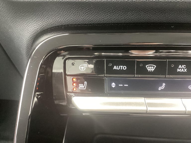 2024 Citroen e-C3 Standard Range 44kWh MAX Auto 5dr (7.4kW Charger) HATCHBACK Electric Automatic