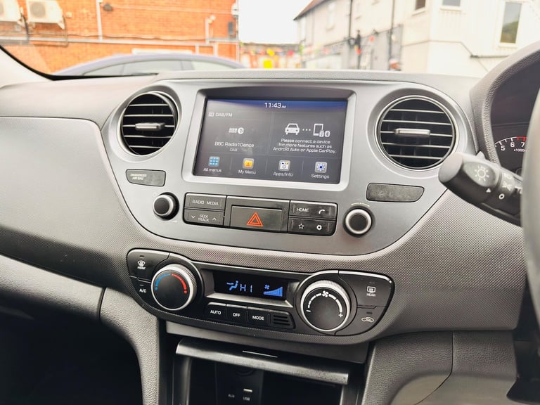 2019 Hyundai i10 1.0 Premium Euro 6 5dr HATCHBACK Petrol Manual