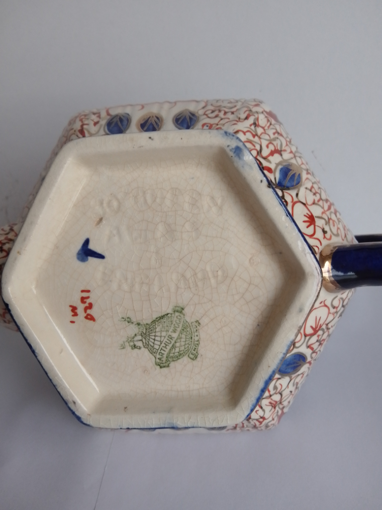 Arthur Wood IMARI Teapot and Hot Water Jug. Teapot good shape. Jug has unusual self levelling lid