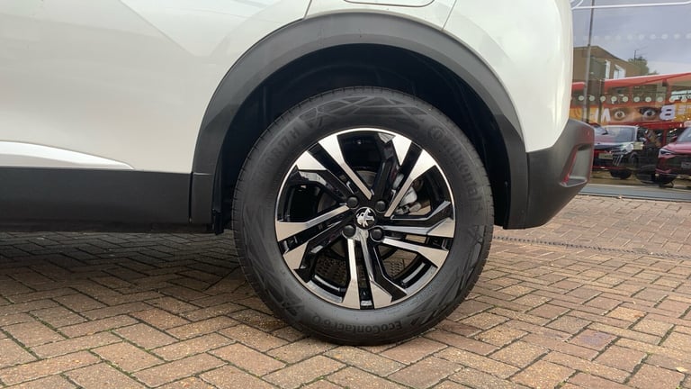 2022 Peugeot 2008 1.2 PureTech Allure Premium + SUV 5dr Petrol Manual Euro 6 (s/s) (100 ps) SUV P...