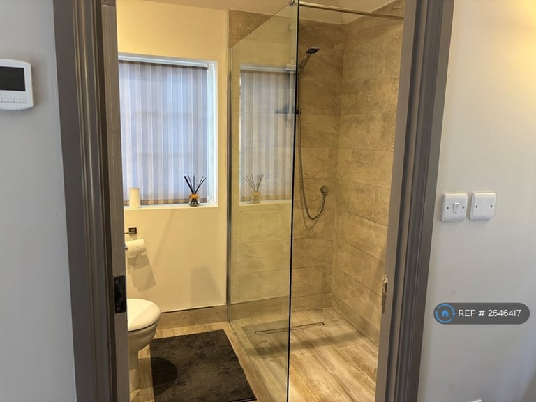 1 bedroom house in Outside Guest Suite At Easthampnett , Easthampnett, Chichest (1 bed) (#2646417)