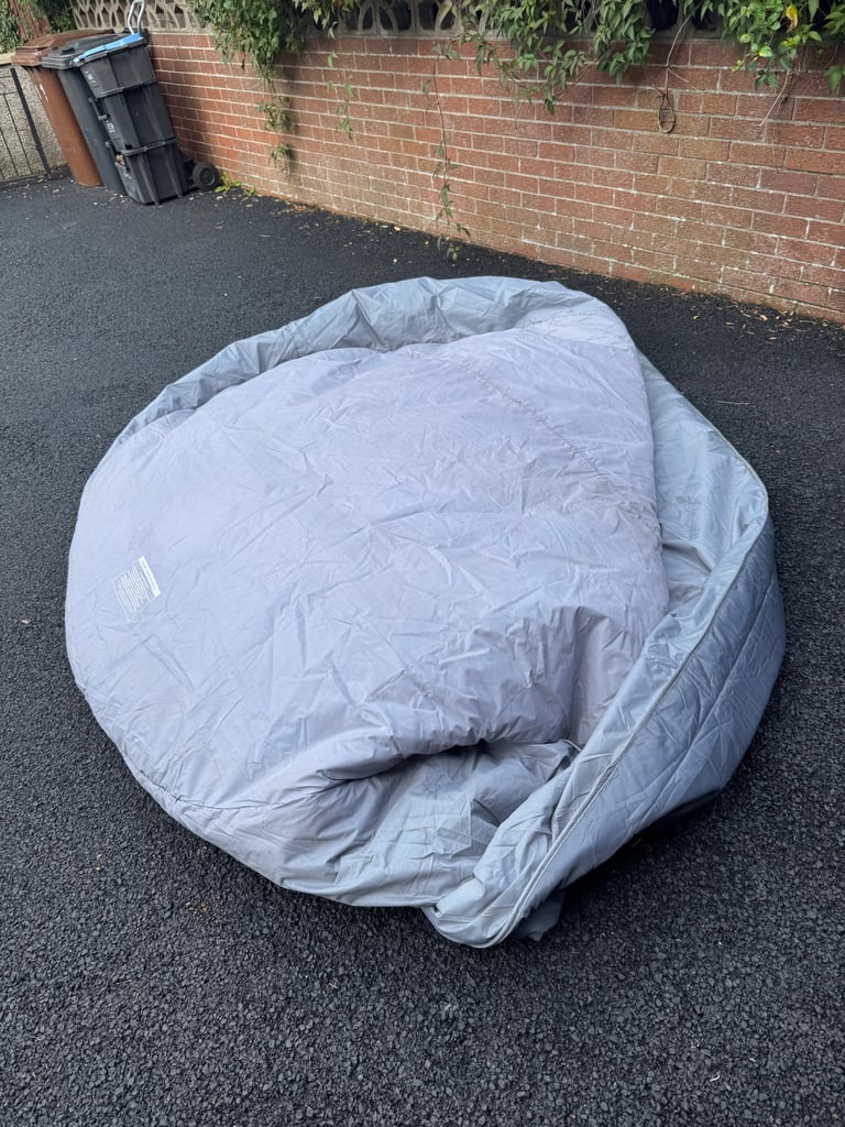 Hot tub cover 