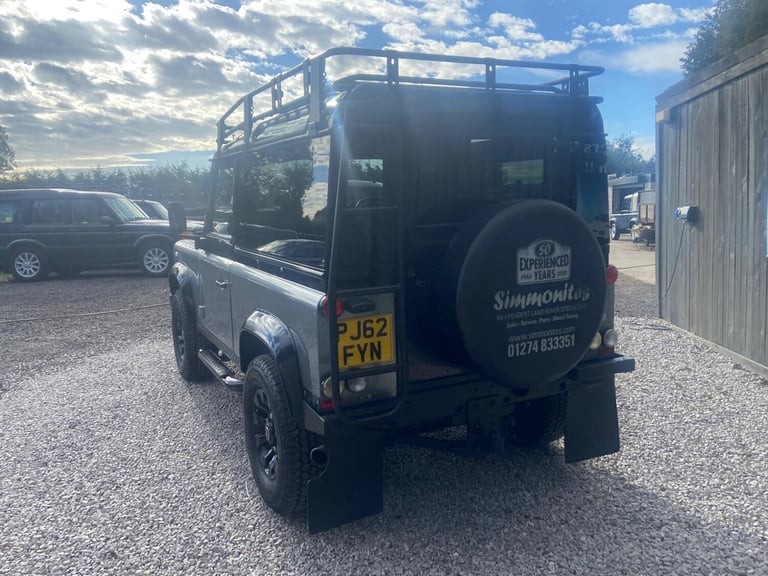 2012 Land Rover Defender Hard Top TDCi [2.2] PANEL VAN DIESEL Manual