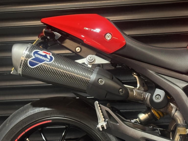 DUCATI MONSTER 796 Plus Termignoni Race Kit -Immaculate condition-Low Miles Red 