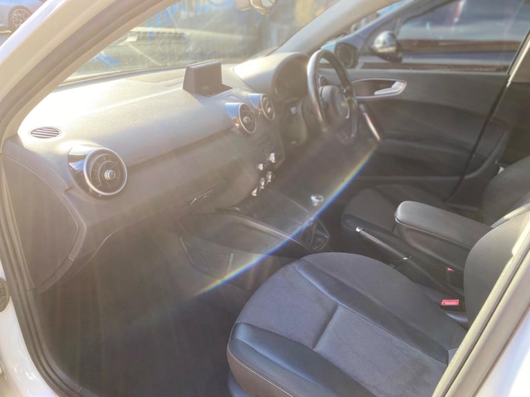 2012 Audi A1 1.6 TDI Sport Sportback Euro 5 (s/s) 5dr HATCHBACK Diesel Manual