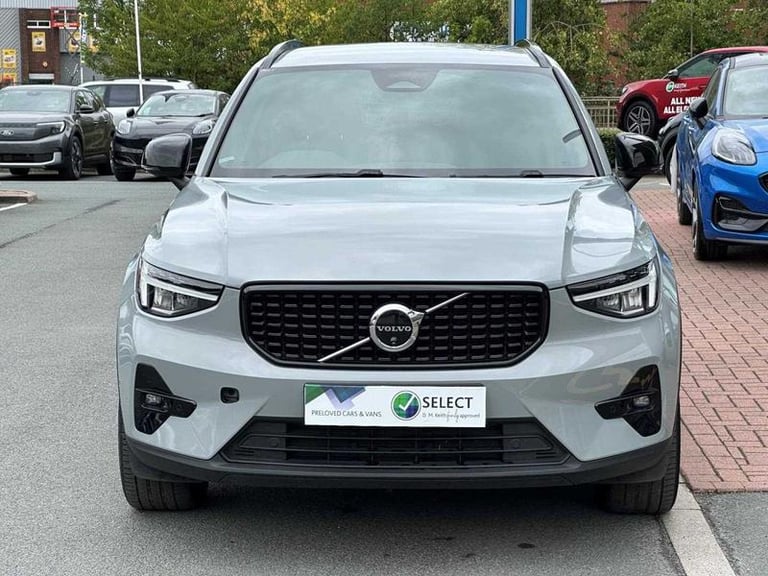 2023 Volvo XC40 2.0 B3P Plus Dark 5dr Auto Automatic SUV Hybrid Automatic
