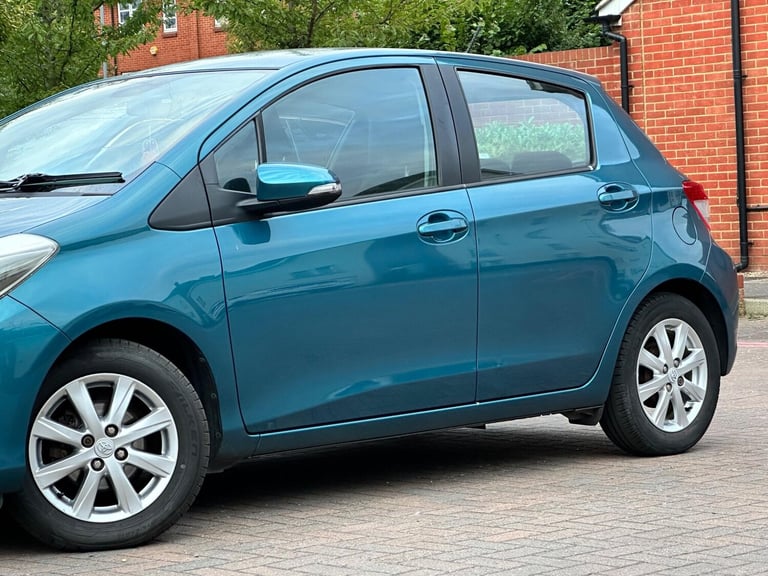 2013 Toyota Yaris 1.33 Dual VVT-i TR Euro 5 5dr HATCHBACK Petrol Manual
