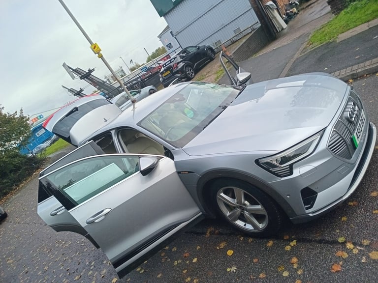 2022 AUDI E-TRON 230KW QUATTRO ESTATE  REPAIRABLE SALVAGE 