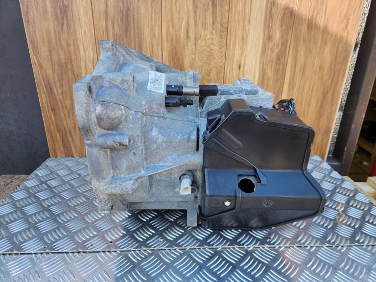 2002 FORD FIESTA Mk6 1.4L Petrol 5 Speed Manual Gearbox 72144 Miles