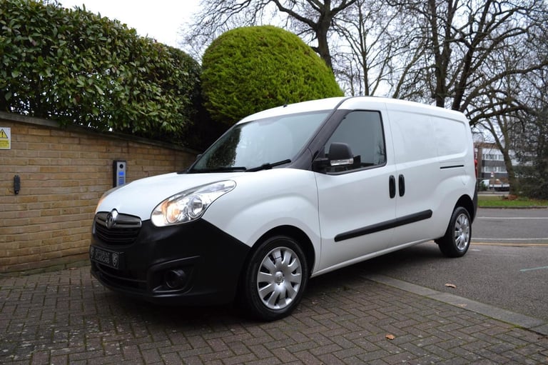 2017 Vauxhall Combo COMBI,PANEL,CREW VAN 5 SEATS,2300 CDTI