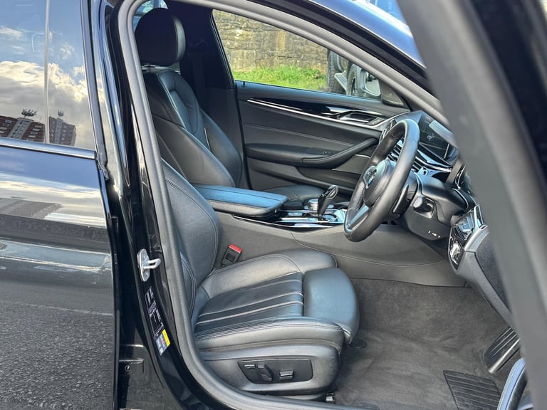 2018 BMW 5 Series 2.0 530e 9.2kWh M Sport Auto Euro 6 (s/s) 4dr SALOON Petrol/Electric Hybrid Aut...