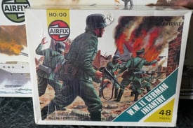 REDUCED PRICE Airfix model soldiers