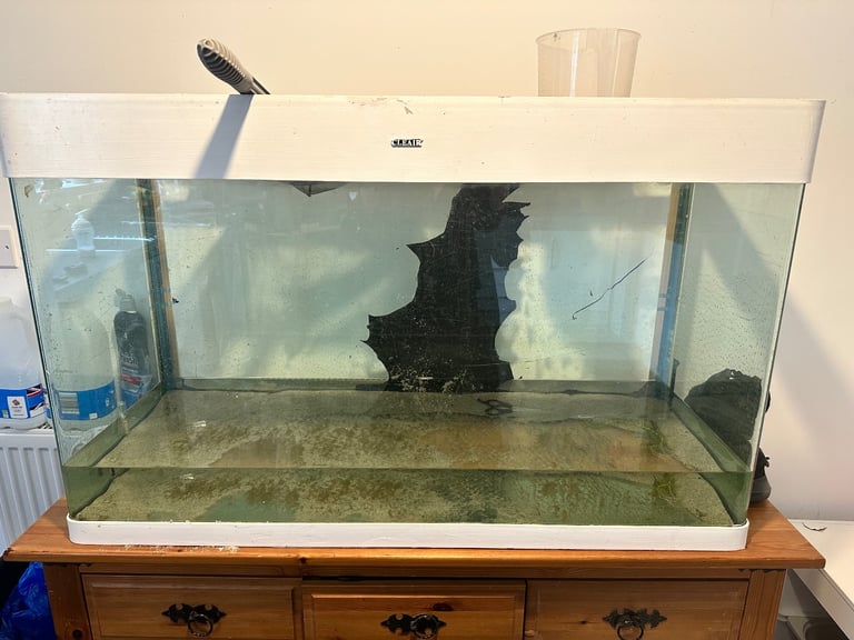 230Ltank, holds water 