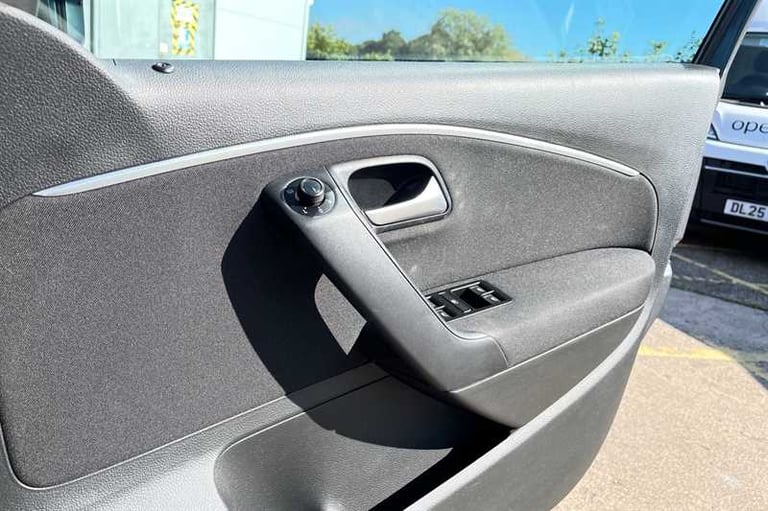 2017 Volkswagen Polo 1.2 TSI Match Edition 5dr DSG HATCHBACK PETROL Automatic