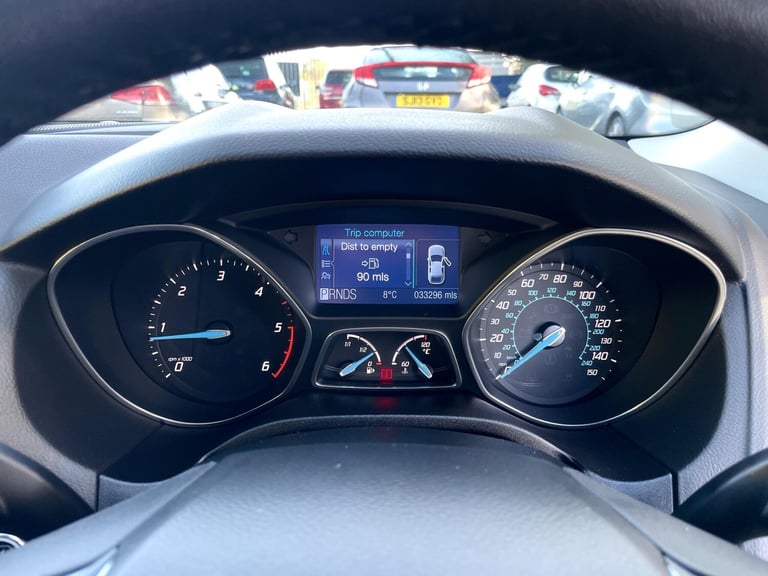 2011 Ford Focus 2.0 TDCi Titanium 5dr Powershift HATCHBACK DIESEL Automatic