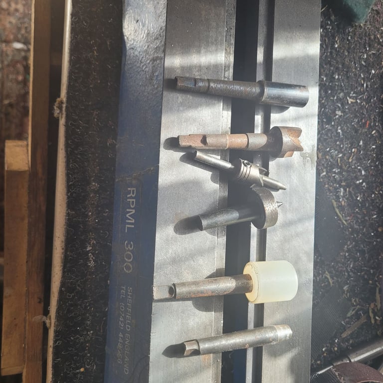 Record wood lathe