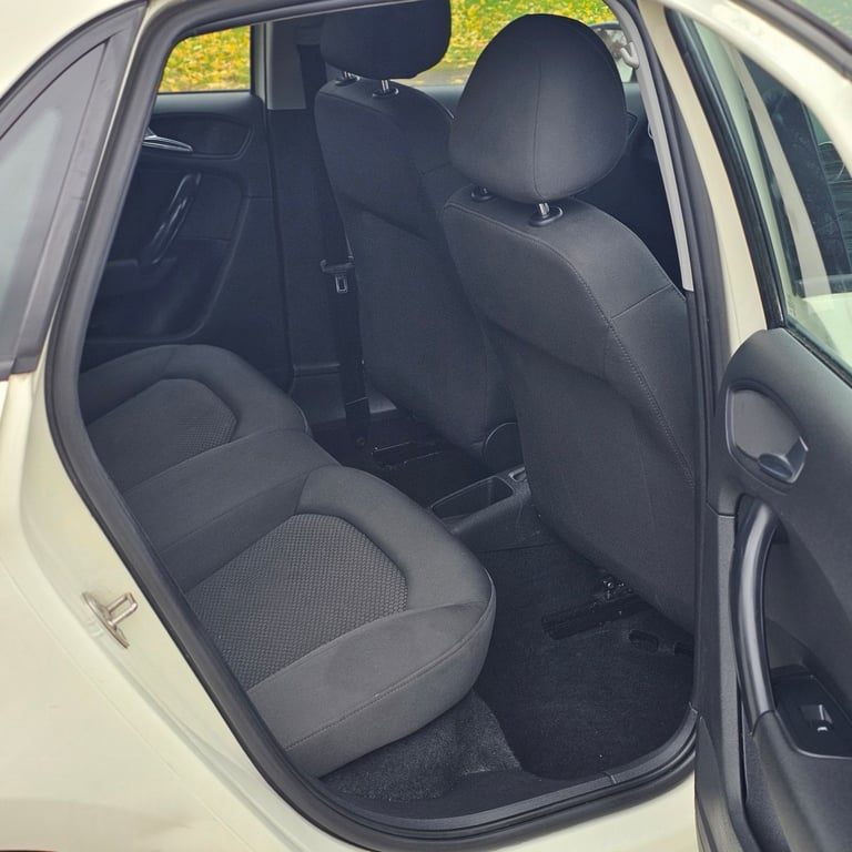 2015 Audi A1 1.2 petrol 5 doors New MOT Low Mileage fsh