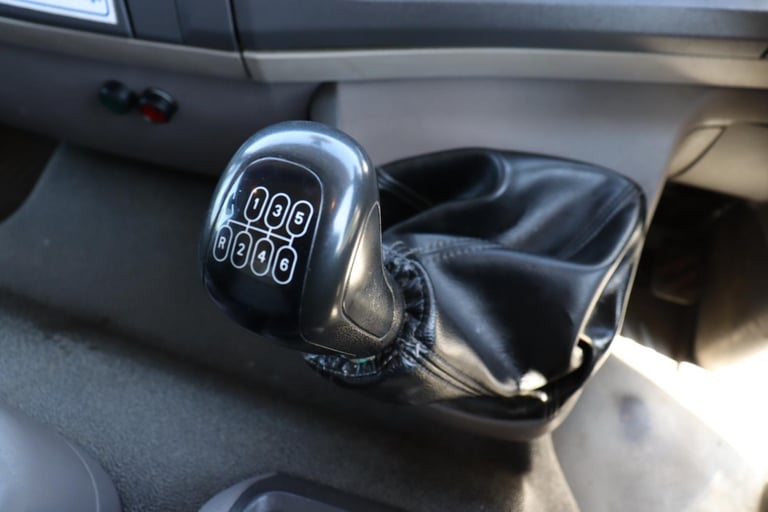 DAF LF 220 4X2 FRIGOBLOCK FREEZER BOXVAN (2014)