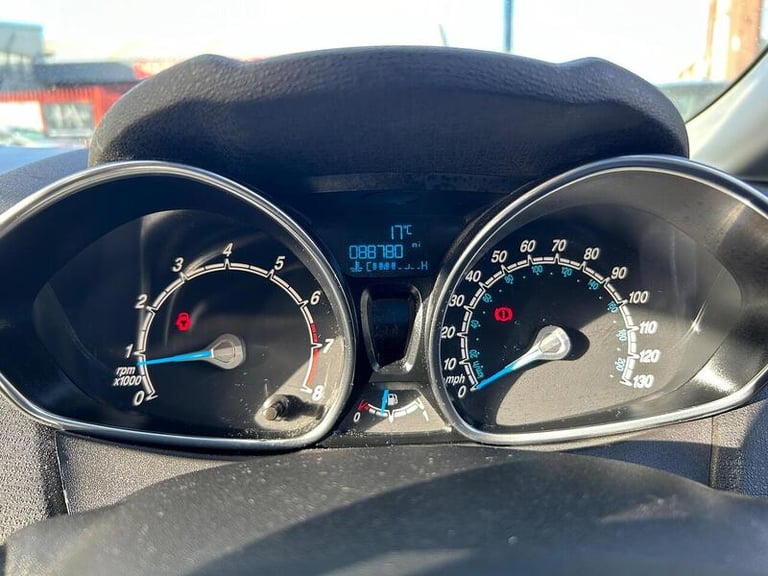 2014 Ford Fiesta 1.25 82 Zetec 5dr HATCHBACK PETROL Manual