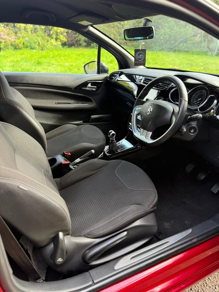 2015 DS Automobiles DS 3 1.2 PureTech 110 DStyle Nav 3dr HATCHBACK Petrol Manual