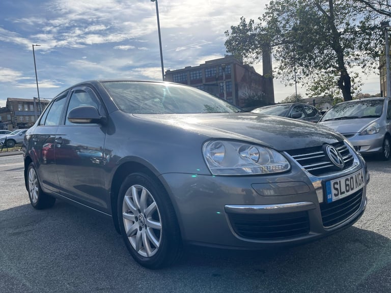 image for 2010 Volkswagen Jetta 1.6 S TDi CR 4dr SALOON Diesel Manual