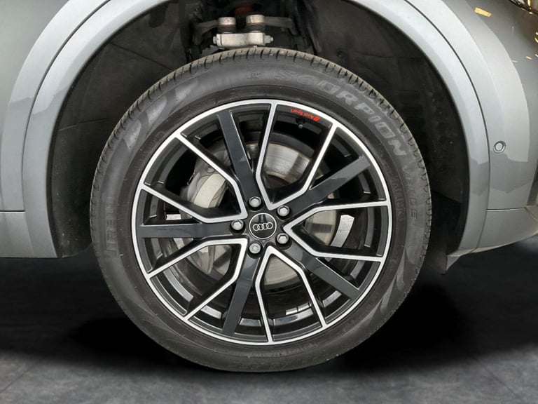 2024 Audi Q5 50 TFSI e Quattro Black Edition 5dr S Tronic ESTATE PETROL/ELECTRIC Automatic