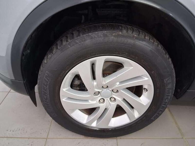 2020 Land Rover Discovery Sport 2.0 D180 MHEV SE SUV 7 Seats 5dr 4WD ESTATE Diesel Automatic