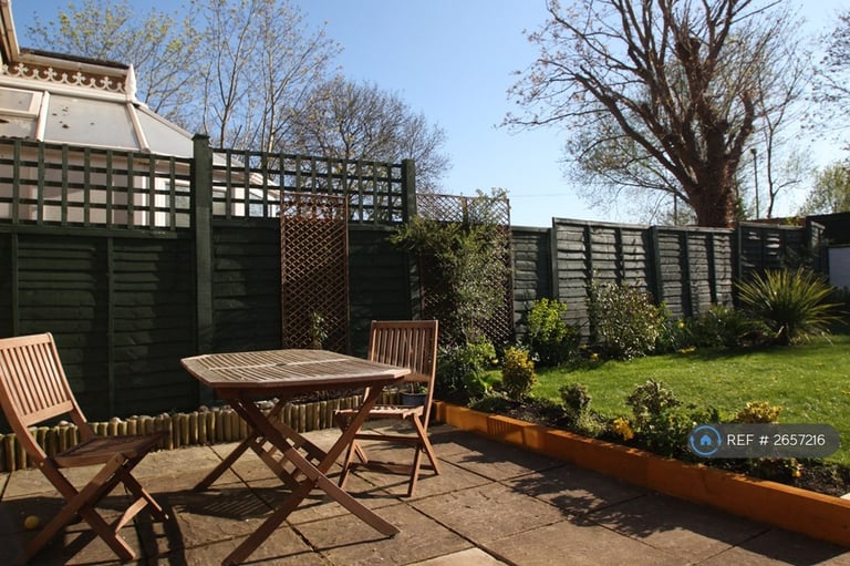 3 bedroom house in White House Road, Oxford, OX1 (3 bed) (#2657216)