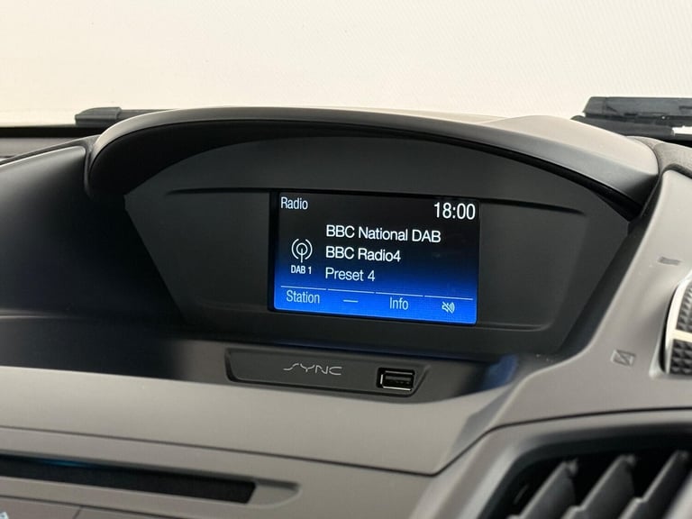 2018 Ford Kuga 2.0 TDCi EcoBlue Zetec AWD Euro 6 (s/s) 5dr HATCHBACK Diesel Manual