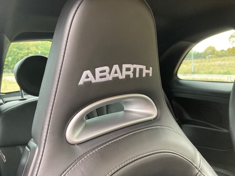 Abarth, 595, Hatchback, 2019, Manual, 1368 (cc), 3 doors