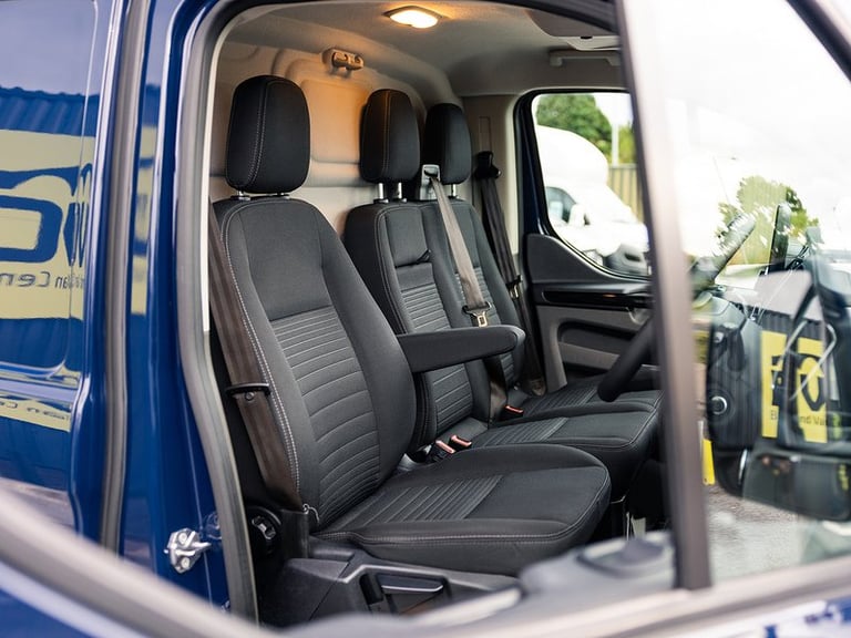 2022 Ford Transit Custom 300 EcoBlue Limited Panel Van Diesel Manual