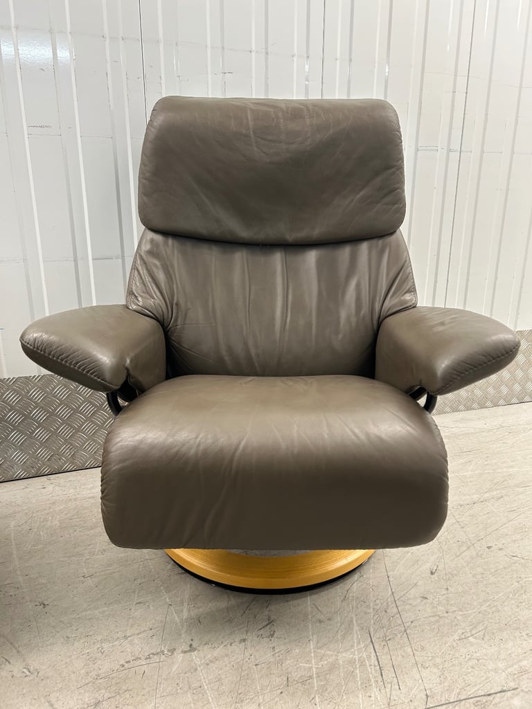 Ekornes Stressless Dream Recliner Olive Leather Chairs & Stools - Medium Size