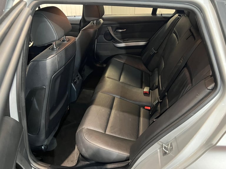 2010 BMW 3 Series 2.0 320d M Sport Touring Steptronic Euro 5 5dr ESTATE Diesel Automatic