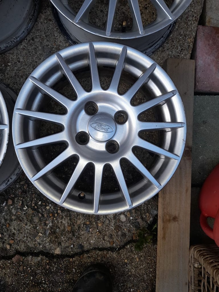 Genuine Ford Zetec Alloy Wheels Sold Individually in West London Area