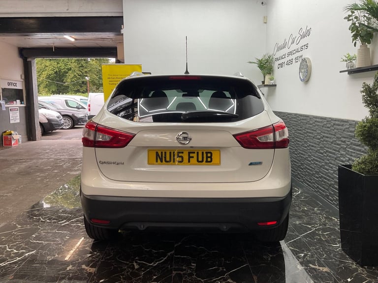2015 Nissan Qashqai 1.5 dCi n-tec+ 2WD Euro 5 (s/s) 5dr HATCHBACK Diesel Manual