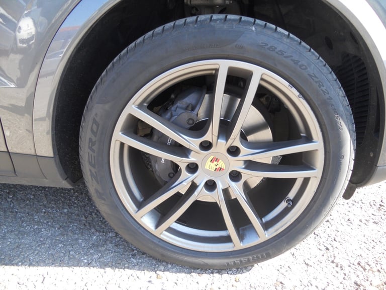 2021 Porsche Cayenne E-Hybrid 5dr Tiptronic S BIG SPEC ESTATE Petrol Parallel Phev Automatic