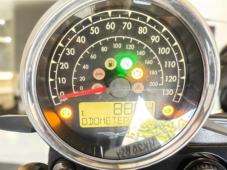 2020 Moto Guzzi V7 744 III Stone Night Pack Euro 4