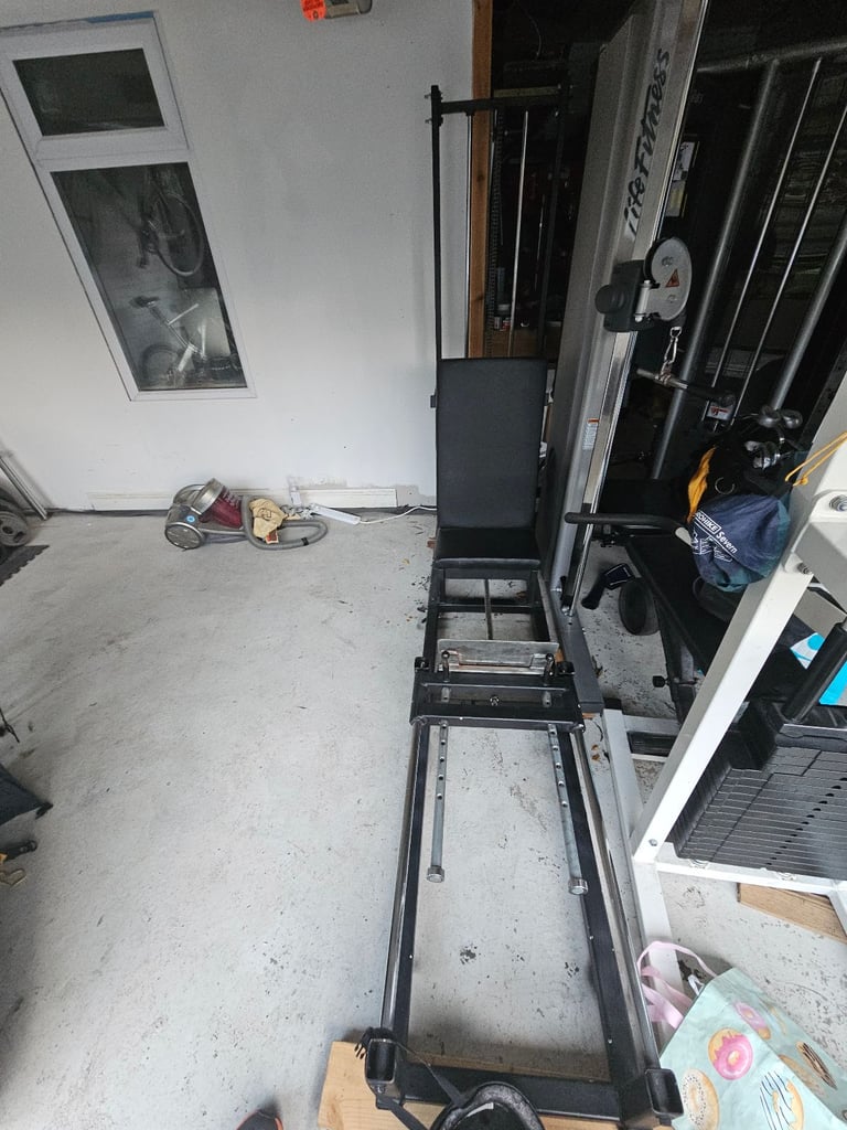 image for Compact Leg press, Chain driven with 200kg on it 