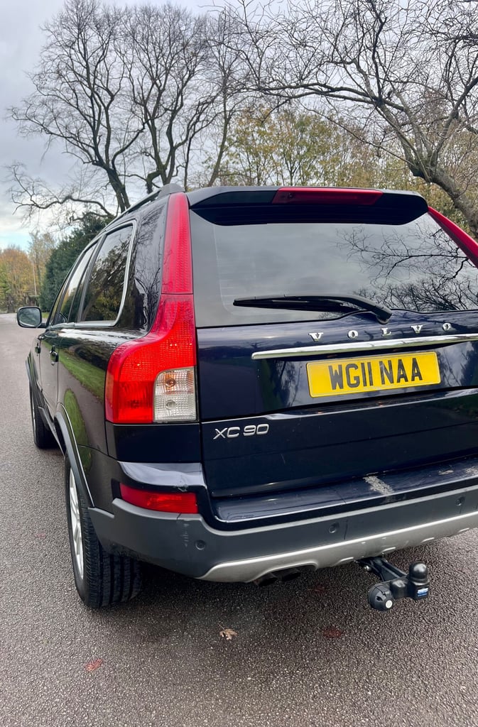 2011 Volvo XC90 2.4 D5 SE SUV 5dr Diesel Geartronic AWD (219 g/km  200 bhp)