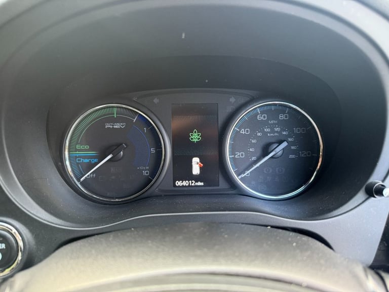 2019 69 MITSUBISHI OUTLANDER 2.4H TWINMOTOR 13.8KWH 4H SUV 5DR PETROL PLUG-IN HY