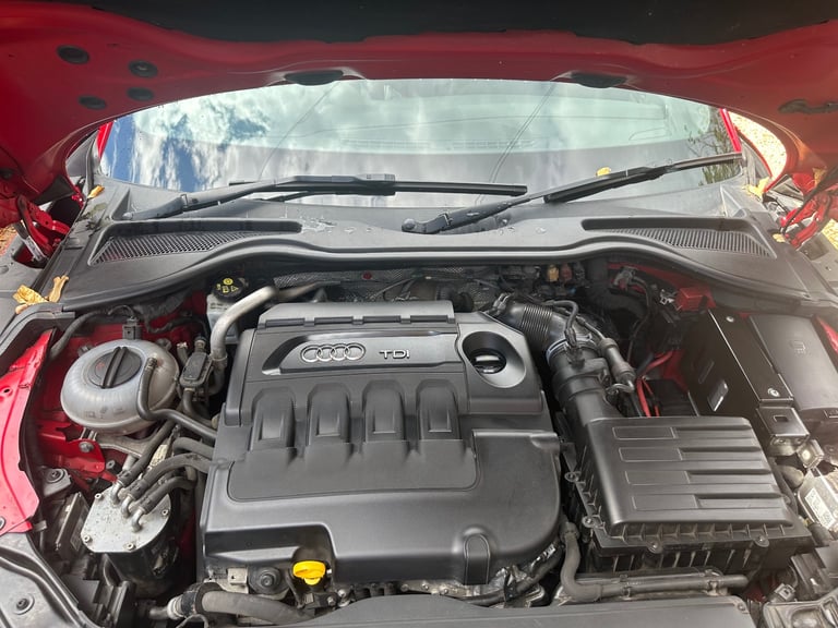 Audi, TT, Coupe, 2014, Manual, 1968 (cc), 2 doors