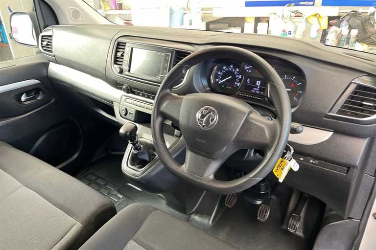 2022 Vauxhall Vivaro 2700 1.5d 120PS Dynamic H1 Van PANEL VAN DIESEL Manual