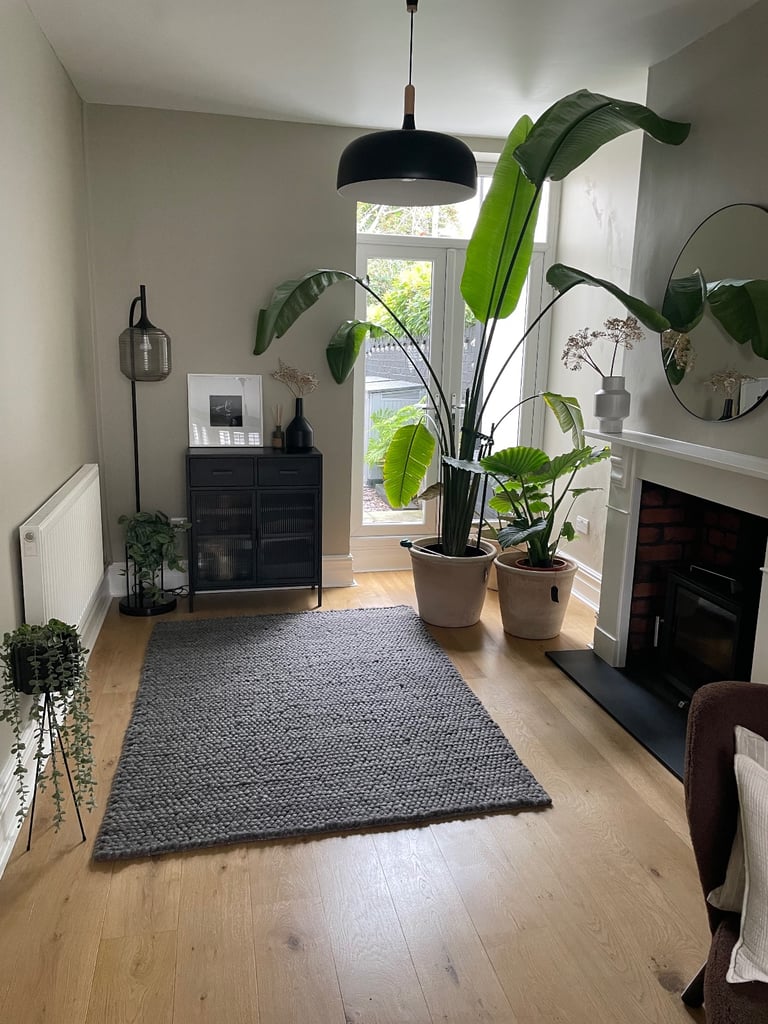 Dark Grey Rug 140cm x 200cm 