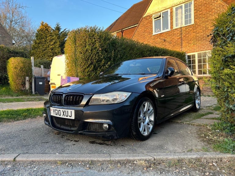 BMW, 3 SERIES, Saloon, 2010, Manual, 1995 (cc), 4 doors