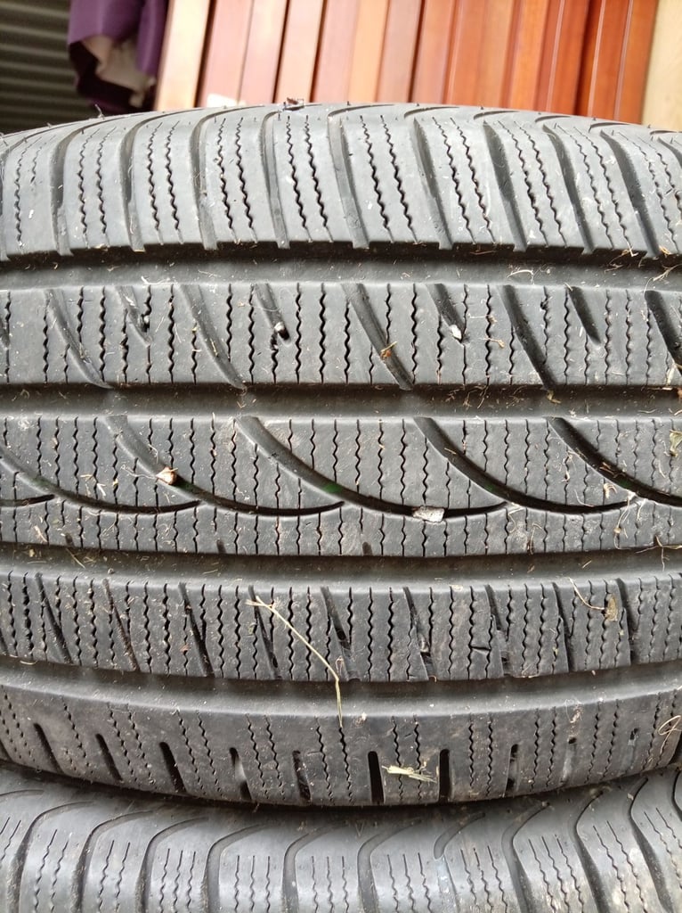 195/55/15 x4 Winter tyres