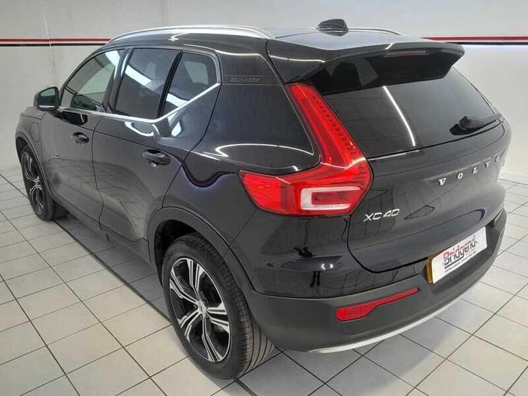 2022 Volvo XC40 1.5h T5 Twin Engine Recharge 10.7kWh Inscription Pro SUV 5dr ESTATE Petrol/Electr...