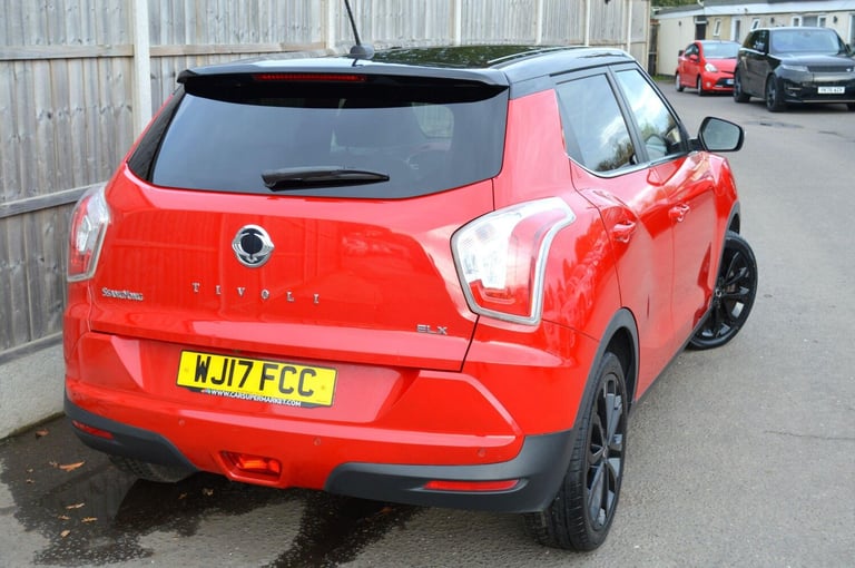 2017 Ssangyong Tivoli 1.6 ELX 5dr Auto HATCHBACK PETROL Automatic