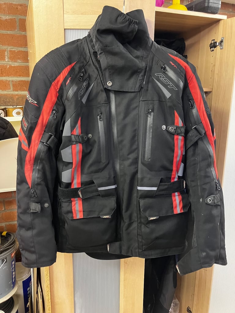 Motorcycle jacket and trousers