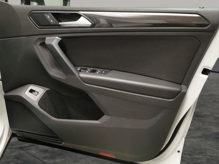 2021 Volkswagen Tiguan 1.5 TSI Elegance SUV 5dr Petrol DSG Euro 6 (s/s) (150 ps) - KEYLESS ENTRY ...