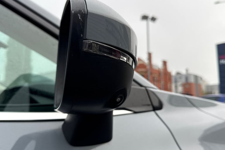 2022 Nissan Qashqai 1.3 DIG-T MHEV N-Connecta XTRON Euro 6 (s/s) 5dr SUV PETROL Automatic